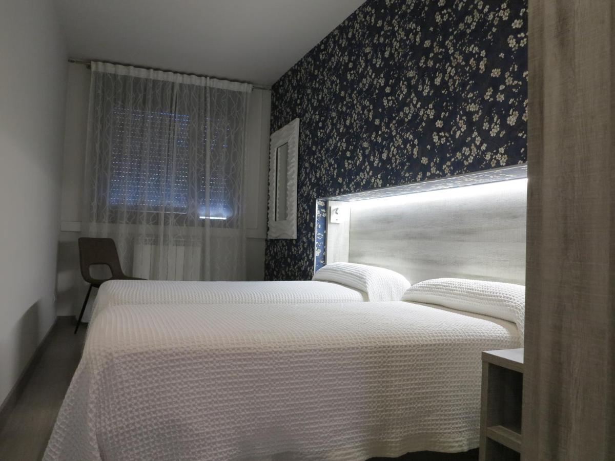 Tudela Balcon De Bardenasアパートメント エクステリア 写真
