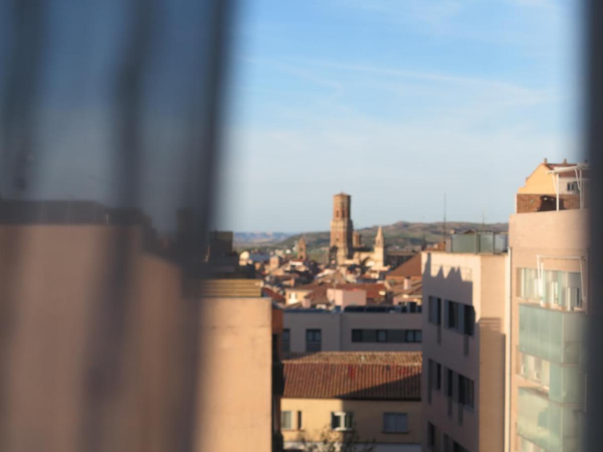 Tudela Balcon De Bardenasアパートメント エクステリア 写真
