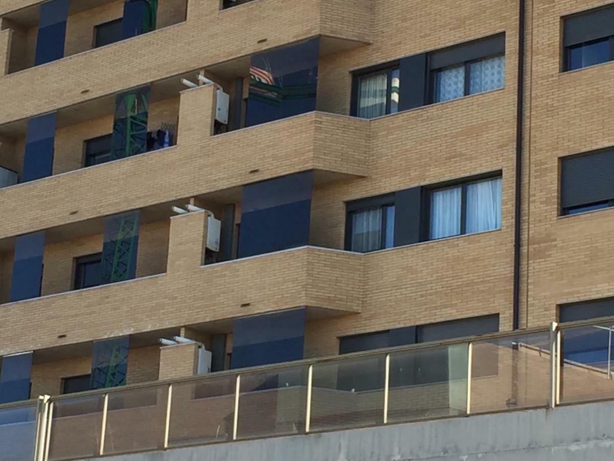 Tudela Balcon De Bardenasアパートメント エクステリア 写真