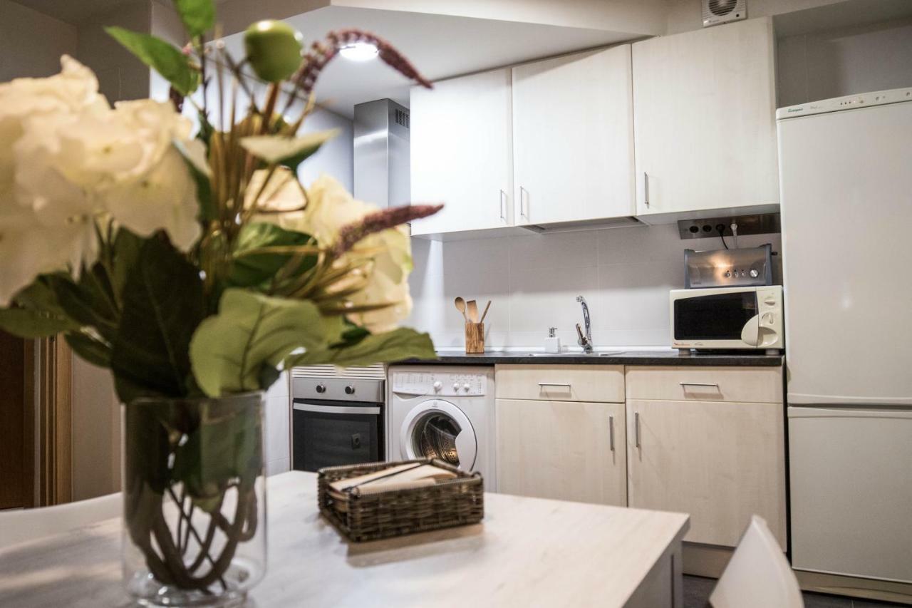 Tudela Balcon De Bardenasアパートメント エクステリア 写真
