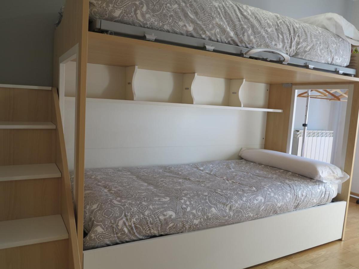 Tudela Balcon De Bardenasアパートメント エクステリア 写真